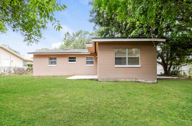 property at 521 Sunrise Dr