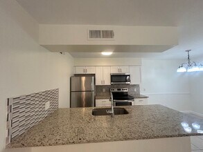 5305 Summerlin Rd in Ft. Myers, FL - Building Photo - Building Photo