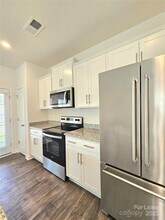 8114 Murray Br Dr in Charlotte, NC - Building Photo - Building Photo