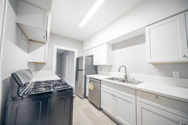 1818 Calumet St in Houston, TX - Building Photo - Building Photo
