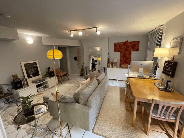 property at 429 Marlborough St