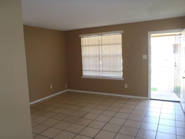 4445 Medley Ln in Memphis, TN - Building Photo - Building Photo