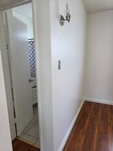 1216 S Glendale Ave, Unit E in Glendale, CA - Foto de edificio - Building Photo