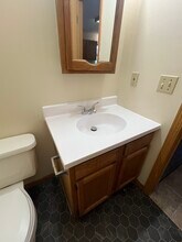 1010 Michelle Ct in Lincoln, NE - Building Photo - Building Photo