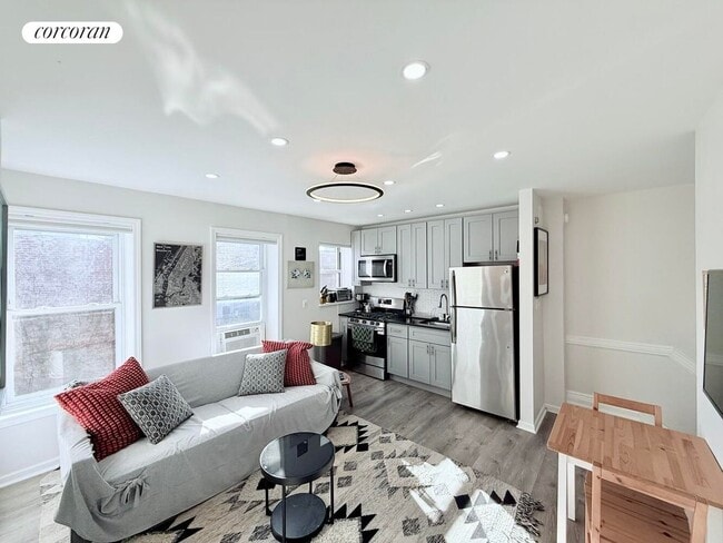 property at 716 Hancock St