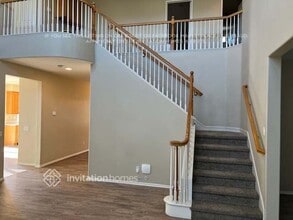 8258 Bakal Dr in Riverside, CA - Foto de edificio - Building Photo