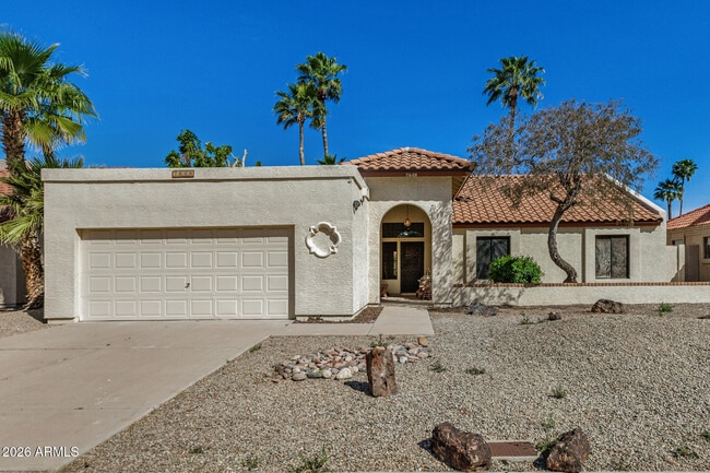 7608 W McRae Way in Glendale, AZ - Building Photo - Building Photo