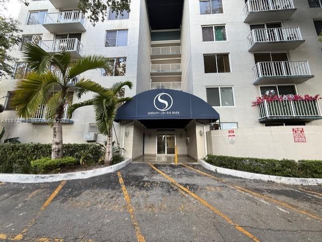 property at 1720 NW N River Dr