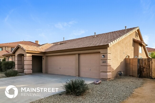 9015 S 50th Ln in Phoenix, AZ - Building Photo - Building Photo