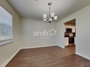 7548 Applecross Rd in Corryton, TN - Foto de edificio - Building Photo