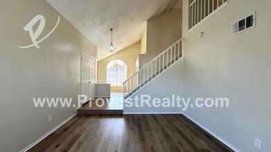 13705 Gemini St in Victorville, CA - Foto de edificio - Building Photo