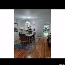 99 Clent Rd in Great Neck, NY - Building Photo - Building Photo