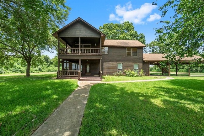 property at 23900 TX-105