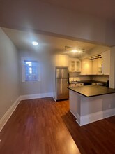 312 E Olive Pl in Seattle, WA - Building Photo - Building Photo