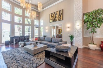 Adiamo in Henderson, NV - Foto de edificio - Building Photo