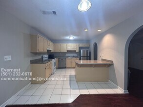 3816 Soapstone Rd in Decatur, GA - Building Photo - Building Photo