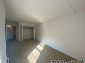 757 Highland Ave in Needham, MA - Building Photo - Building Photo