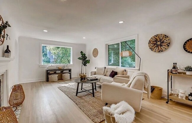 740 Dahlia St in Denver, CO - Building Photo - Building Photo