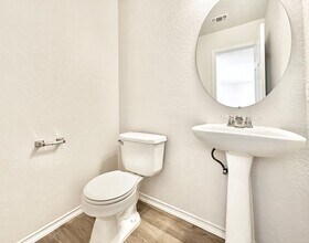 6414 Royal Rdg Dr in San Antonio, TX - Building Photo - Building Photo