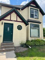 200 1st Ave S in South St. Paul, MN - Building Photo