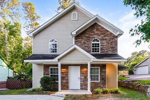 4408 Jacobs Dr SW in Snellville, GA - Building Photo