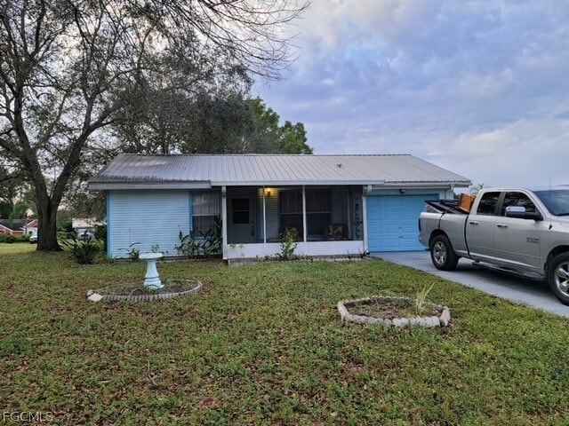 property at 2007 Mariner Ct