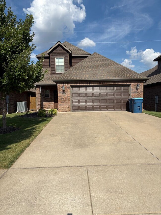 property at 1711 SW Stonegrove Rd