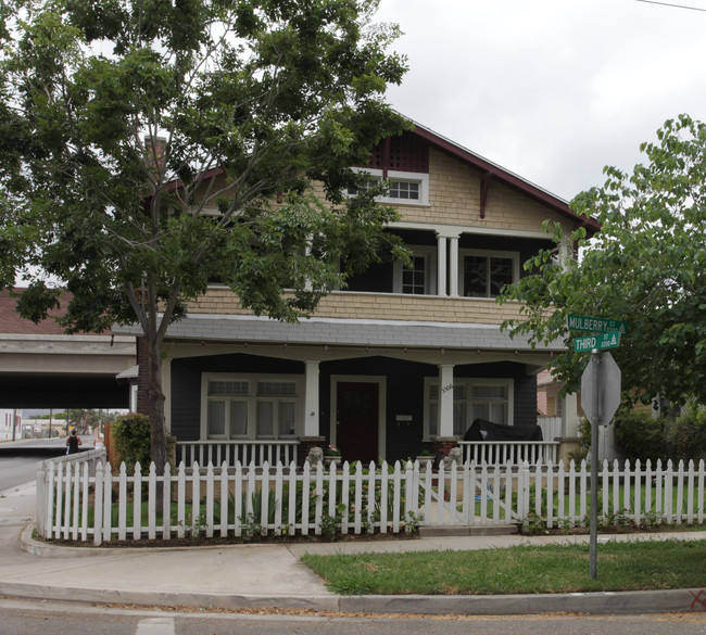 3308 Mulberry St in Riverside, CA - Foto de edificio - Building Photo