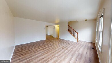 110 Rolling Hill Ct in Stafford, VA - Building Photo - Building Photo