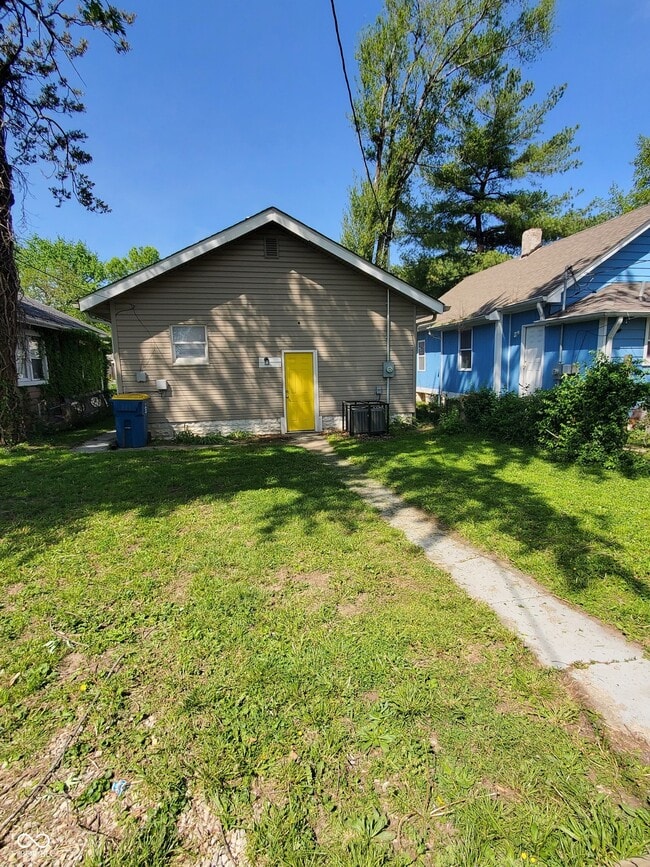 1409 N Warman Ave in Indianapolis, IN - Building Photo - Building Photo