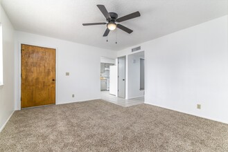 112 Romero Dr in Las Cruces, NM - Building Photo - Building Photo