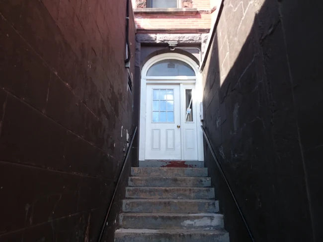 1914 Beacon St, Unit 2 in Boston, MA - Foto de edificio - Building Photo