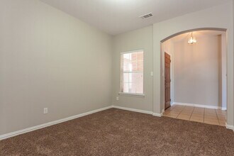 609 Cove Ct in Princeton, TX - Building Photo - Building Photo