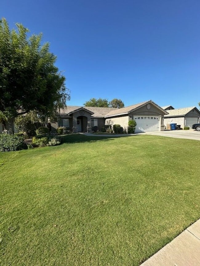 property at 12615 Grand Teton Dr