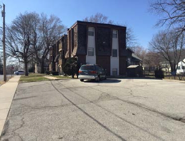 Weeks Apartments in Independence, MO - Building Photo - Building Photo