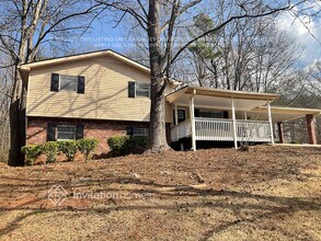 4016 Nations Dr in Douglasville, GA - Foto de edificio - Building Photo