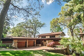 5030 Lake Mendota Dr in Madison, WI - Building Photo - Building Photo