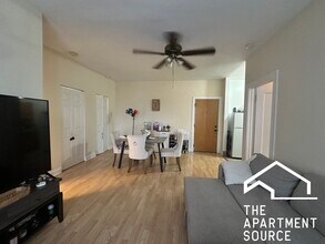 4851 N Damen Ave in Chicago, IL - Building Photo - Building Photo