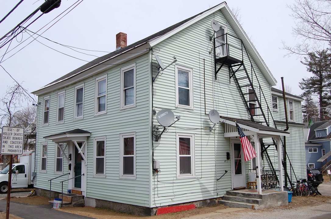 5-7 Washington St in Penacook, NH - Building Photo