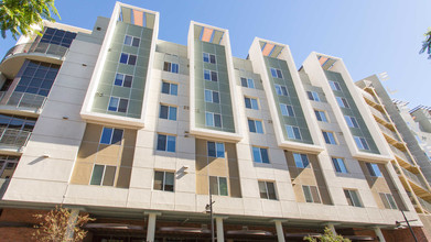 Eleve Lofts and Skydeck in Glendale, CA - Building Photo - Building Photo