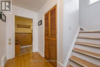 87 Ashbourne Dr in Toronto, ON - Building Photo - Building Photo