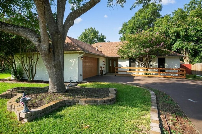 505 Oak Ridge Dr in Pflugerville, TX - Building Photo - Building Photo