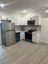 5836 Brush Rd in Philadelphia, PA - Building Photo - Building Photo