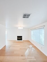 801 E Mendocino St in Altadena, CA - Building Photo - Building Photo