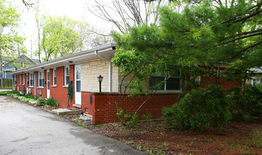 123 Deborah Ln in Wheeling, IL - Building Photo - Building Photo