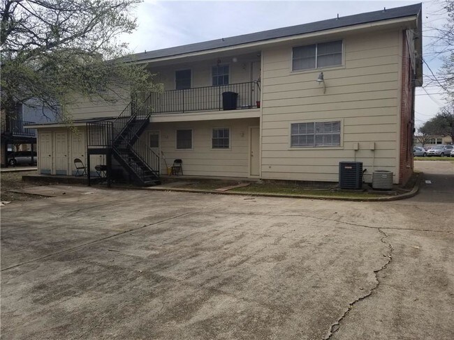 305 Lampe St-Unit -B in Arlington, TX - Building Photo - Building Photo