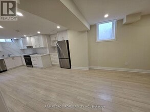 66 Morrison Crescent in Markham, ON - Building Photo - Building Photo