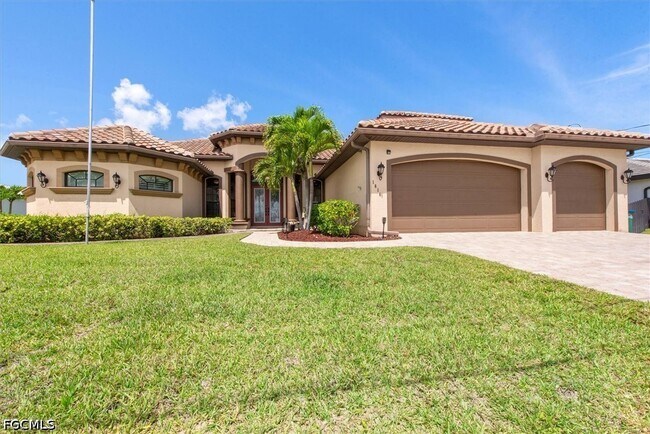 1614 NW 43rd Ave in Cape Coral, FL - Building Photo - Building Photo