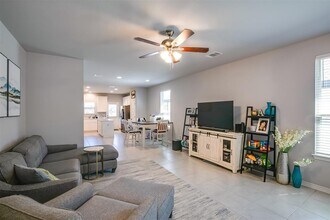 257 Syrah Ct in Leander, TX - Foto de edificio - Building Photo