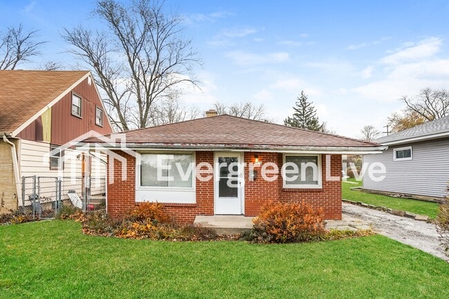 property at 4636 N 72nd St